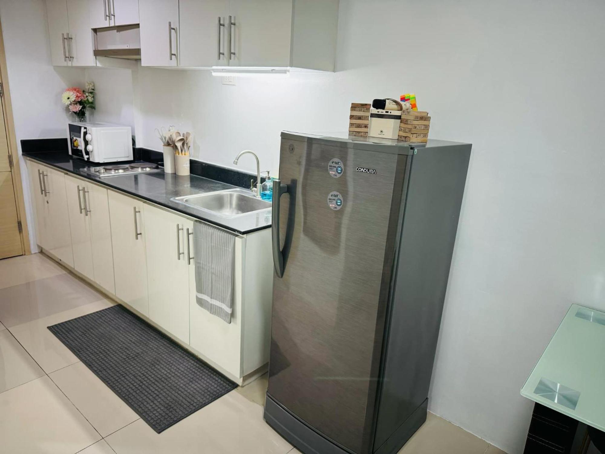 Moa Pasay Sea Residences Condotel Екстериор снимка